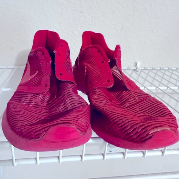 Shoes - Picture 5 of 5